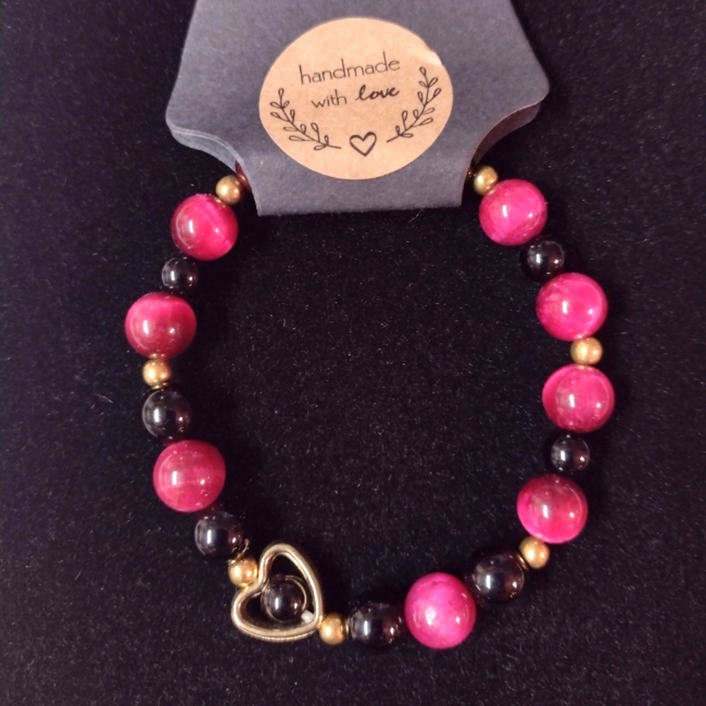 Cranberry Cats eye stone Bracelet
